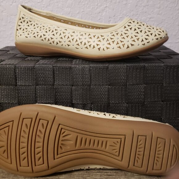 Comfy Ballet Flats - Picture 5 of 7